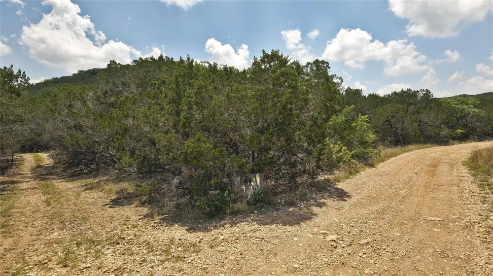 129 Spring Country Ranch Road Leakey, TX 78873