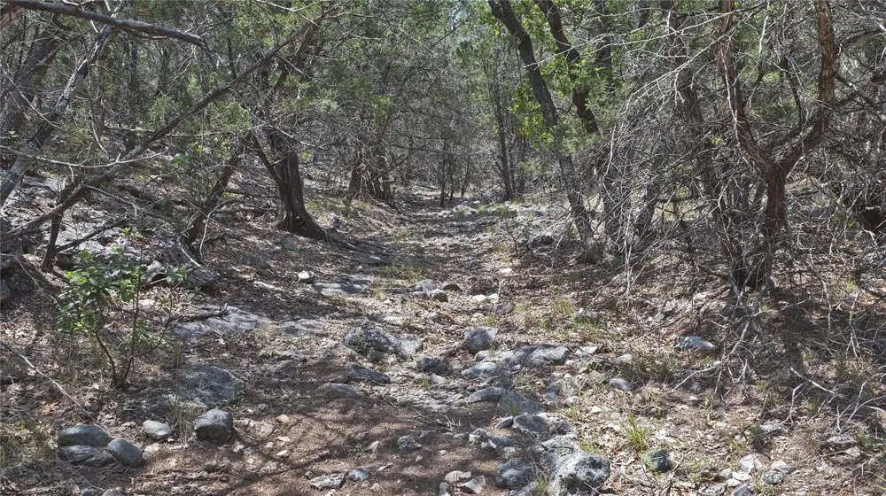 129 Spring Country Ranch Road Leakey, TX 78873