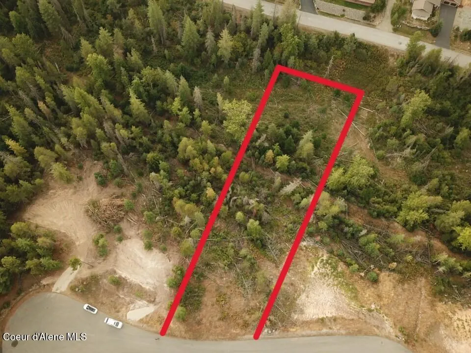 120 Blazing Saddle Court Pinehurst, ID 83850
