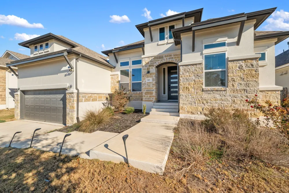 957 Arrowhead Ranch Boulevard