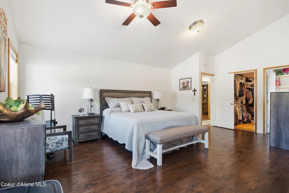 758 Meadowood Road Sandpoint, ID 83864