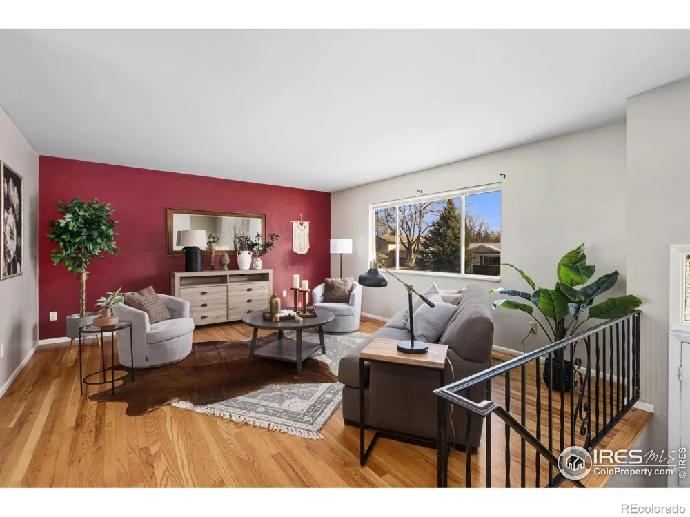 1121 Ponderosa Drive