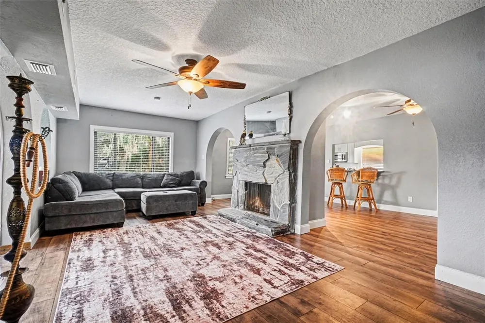 55316 CLAIRE STREET Astor, FL 32102