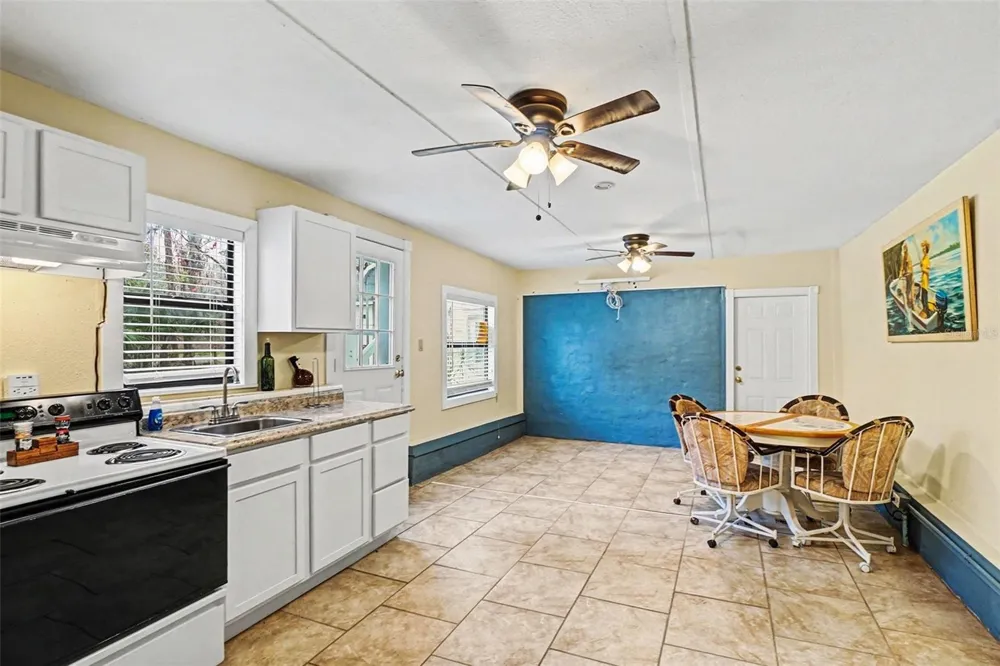 55316 CLAIRE STREET Astor, FL 32102
