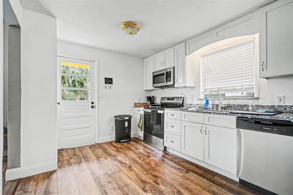 55316 CLAIRE STREET Astor, FL 32102