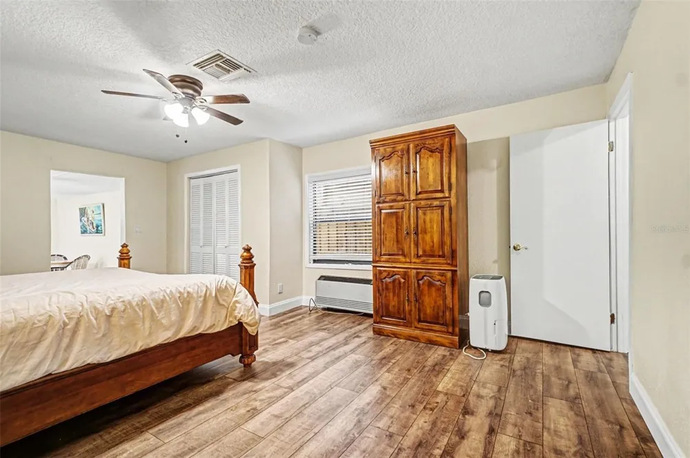 55316 CLAIRE STREET Astor, FL 32102