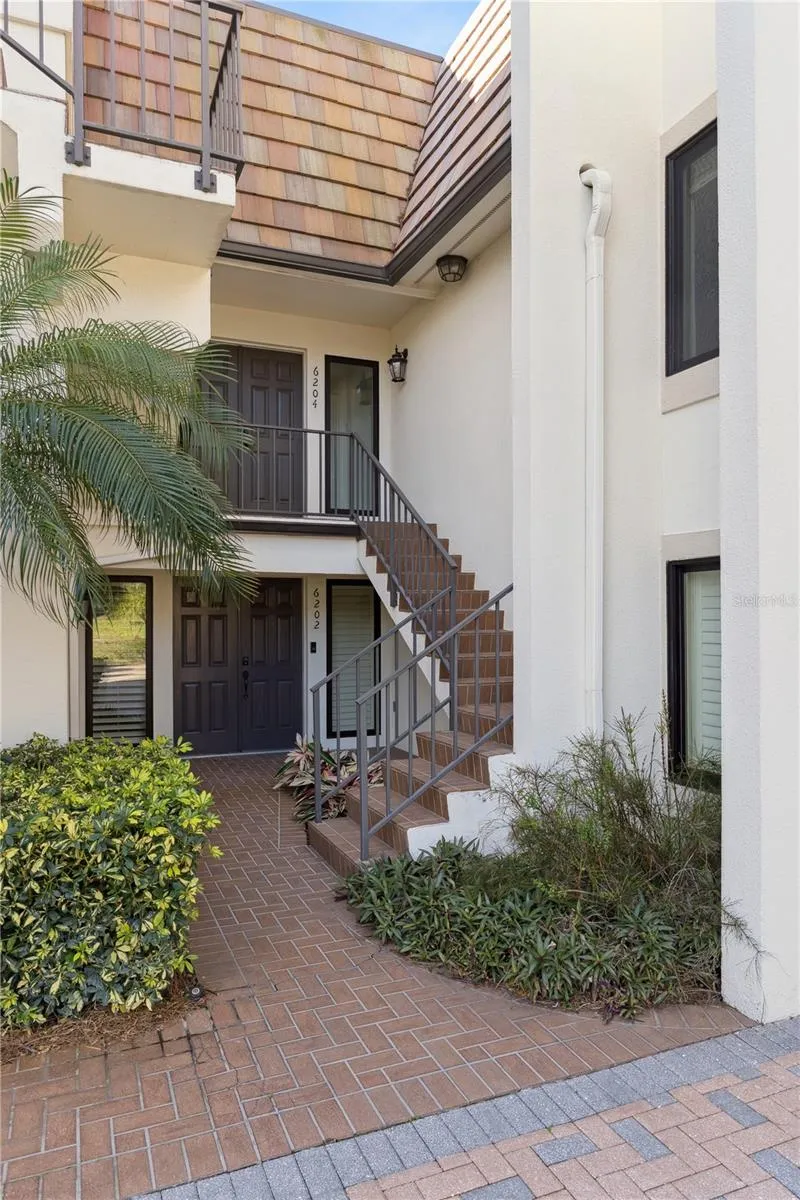 6204 MASTERS BOULEVARD #202 Orlando, FL 32819