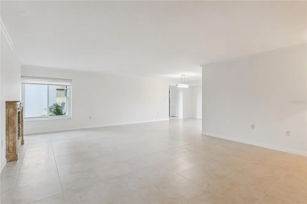 6204 MASTERS BOULEVARD #202 Orlando, FL 32819