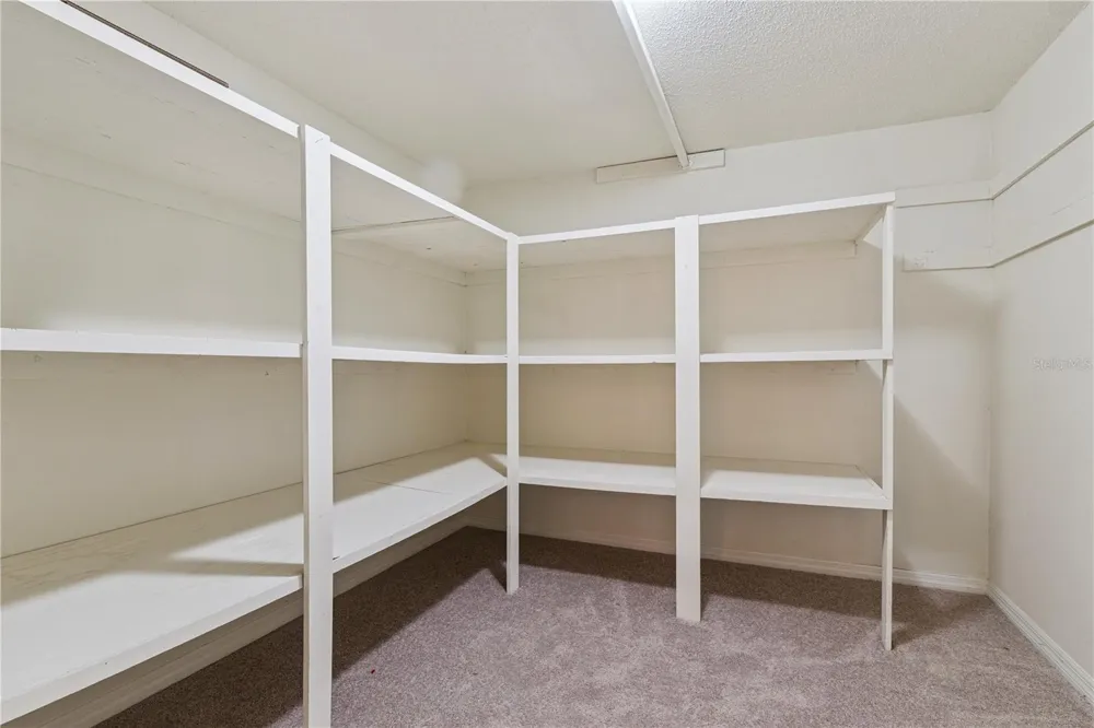 6204 MASTERS BOULEVARD #202 Orlando, FL 32819