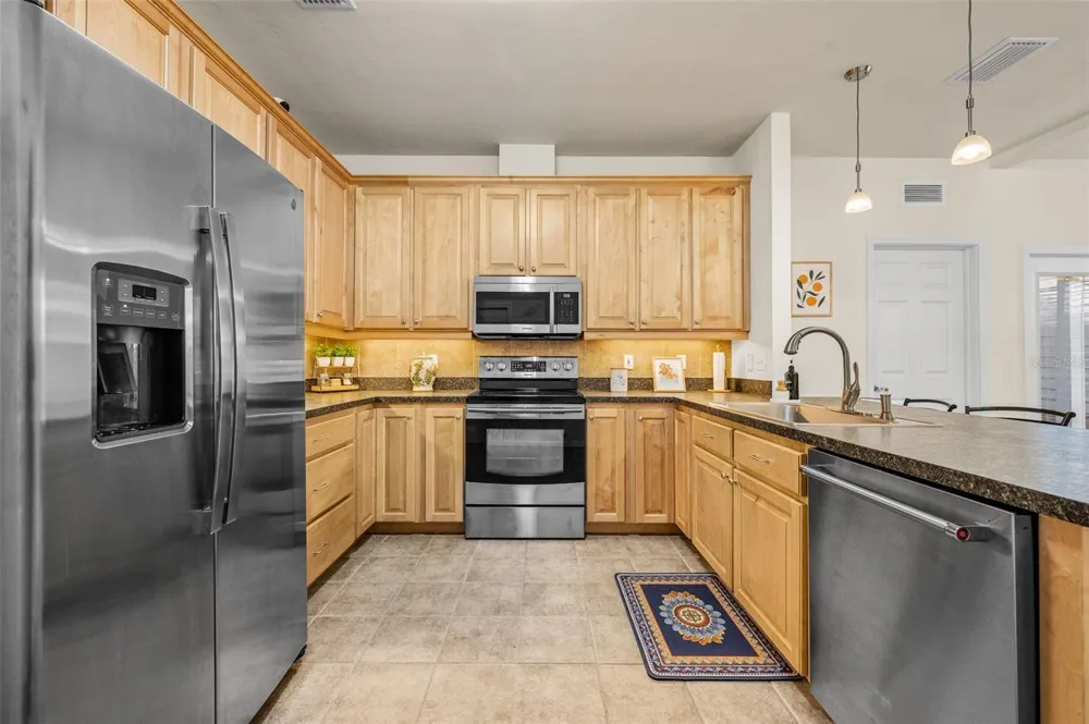 11550 NW 17TH PLACE Gainesville, FL 32606