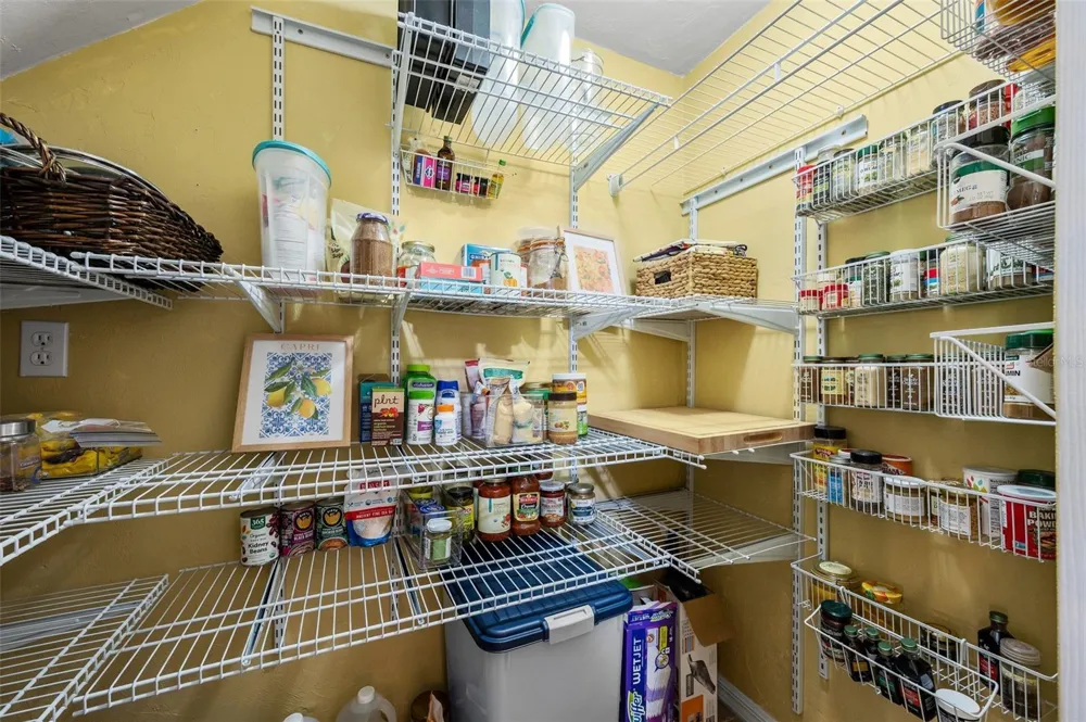 11550 NW 17TH PLACE Gainesville, FL 32606