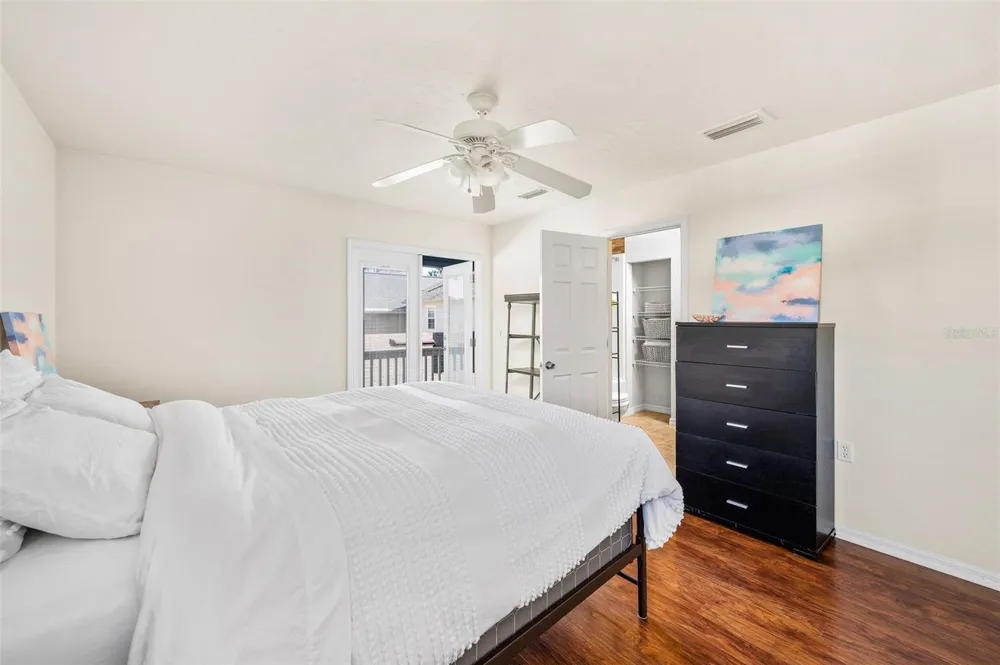 11550 NW 17TH PLACE Gainesville, FL 32606