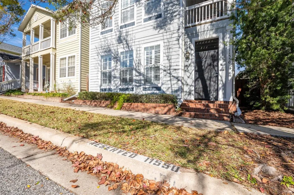 11550 NW 17TH PLACE Gainesville, FL 32606