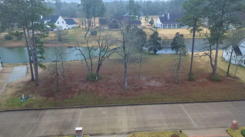 106 Southern Hills Drive Lufkin, TX 75901