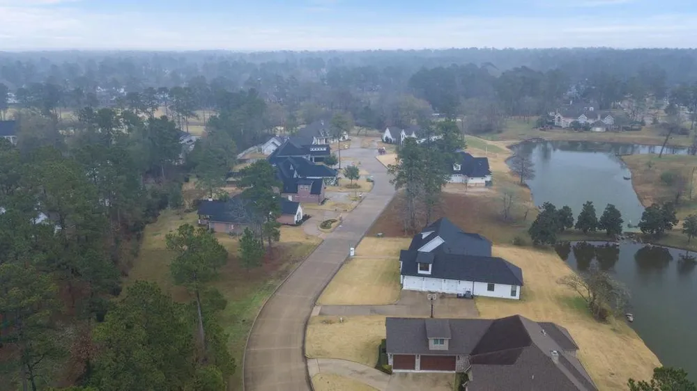 106 Southern Hills Drive Lufkin, TX 75901