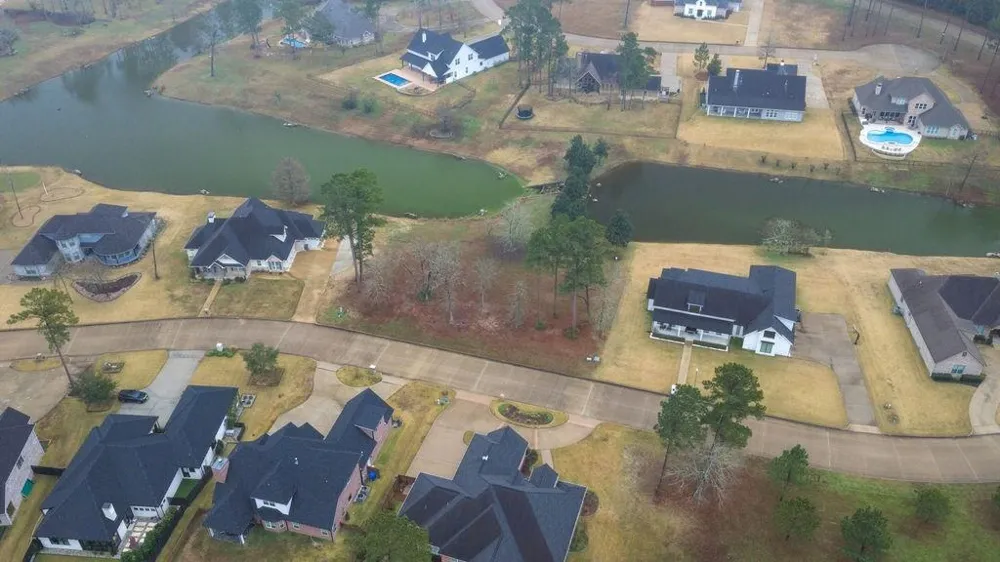 106 Southern Hills Drive Lufkin, TX 75901