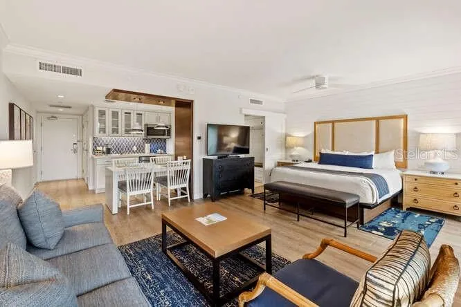 250 SANDS POINT ROAD #5203 Longboat Key, FL 34228