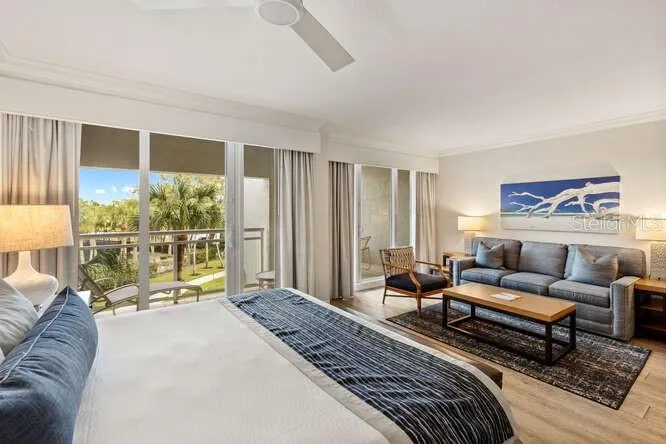 250 SANDS POINT ROAD #5203 Longboat Key, FL 34228