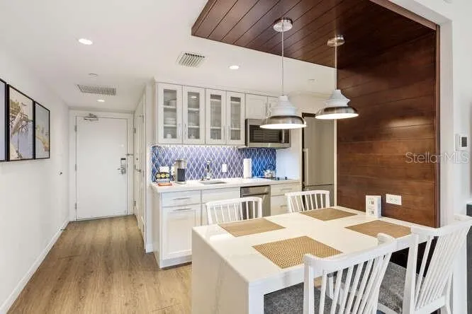 250 SANDS POINT ROAD #5203 Longboat Key, FL 34228