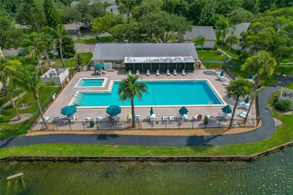 3161 LAKE PINE WAY S #F3 Tarpon Springs, FL 34688