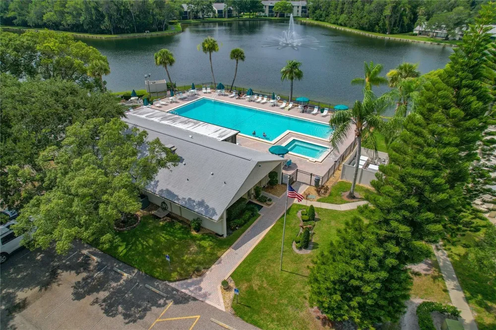 3161 LAKE PINE WAY S #F3 Tarpon Springs, FL 34688