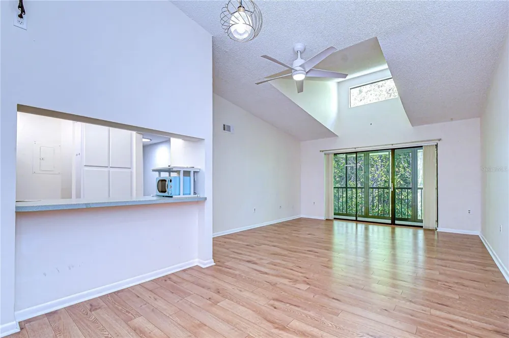 3161 LAKE PINE WAY S #F3 Tarpon Springs, FL 34688