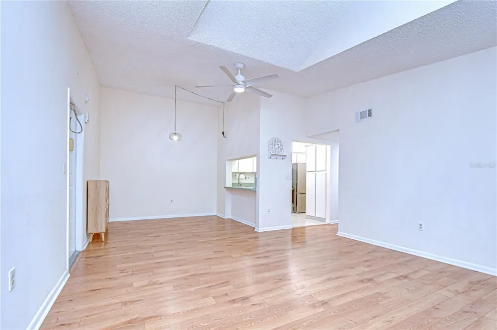 3161 LAKE PINE WAY S #F3 Tarpon Springs, FL 34688