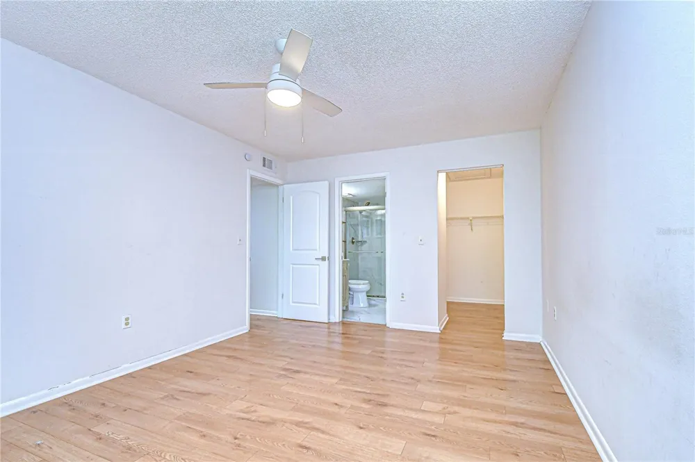 3161 LAKE PINE WAY S #F3 Tarpon Springs, FL 34688