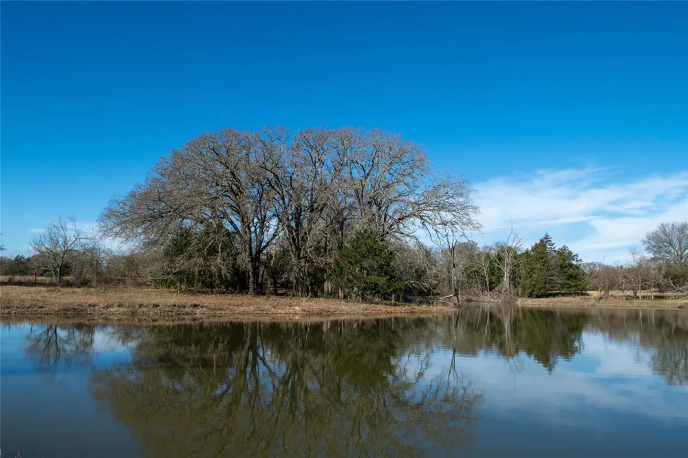 LCR 412 Groesbeck, TX 76642