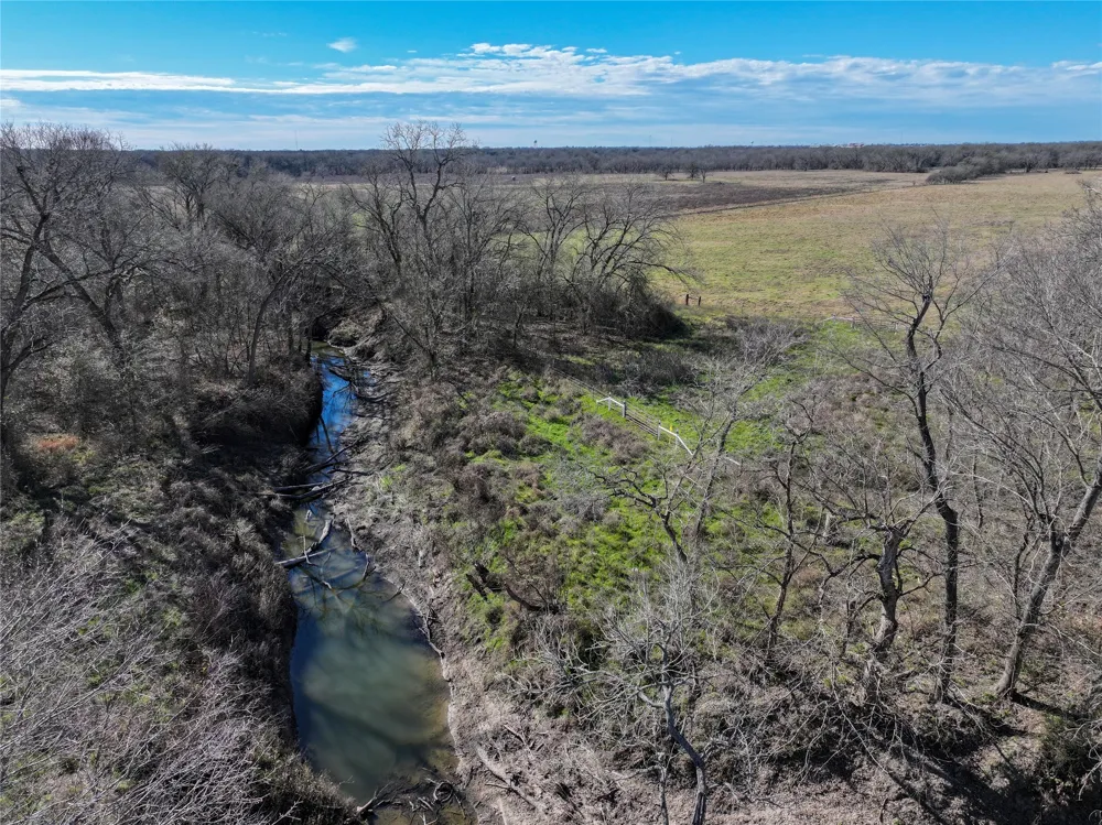 LCR 412 Groesbeck, TX 76642