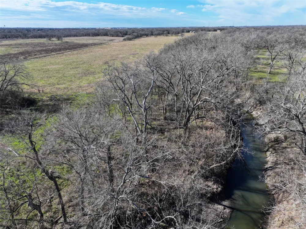 LCR 412 Groesbeck, TX 76642