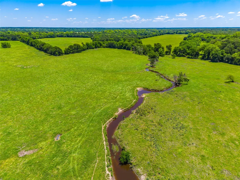 LCR 412 Groesbeck, TX 76642