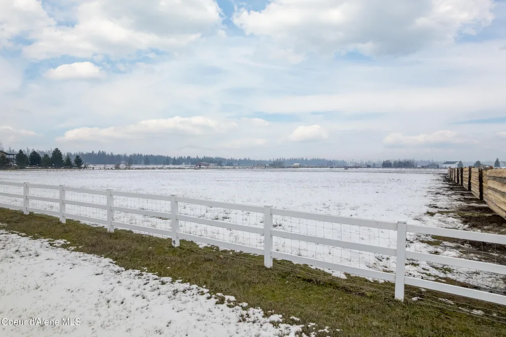 NKA E War Eagle Avenue Athol, ID 83801