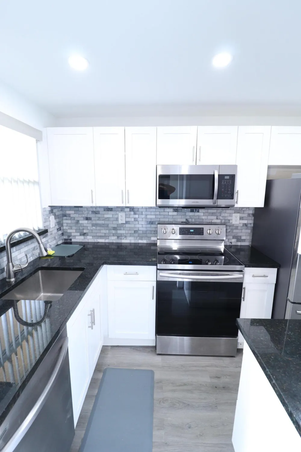 2900 Pine Island Road #102