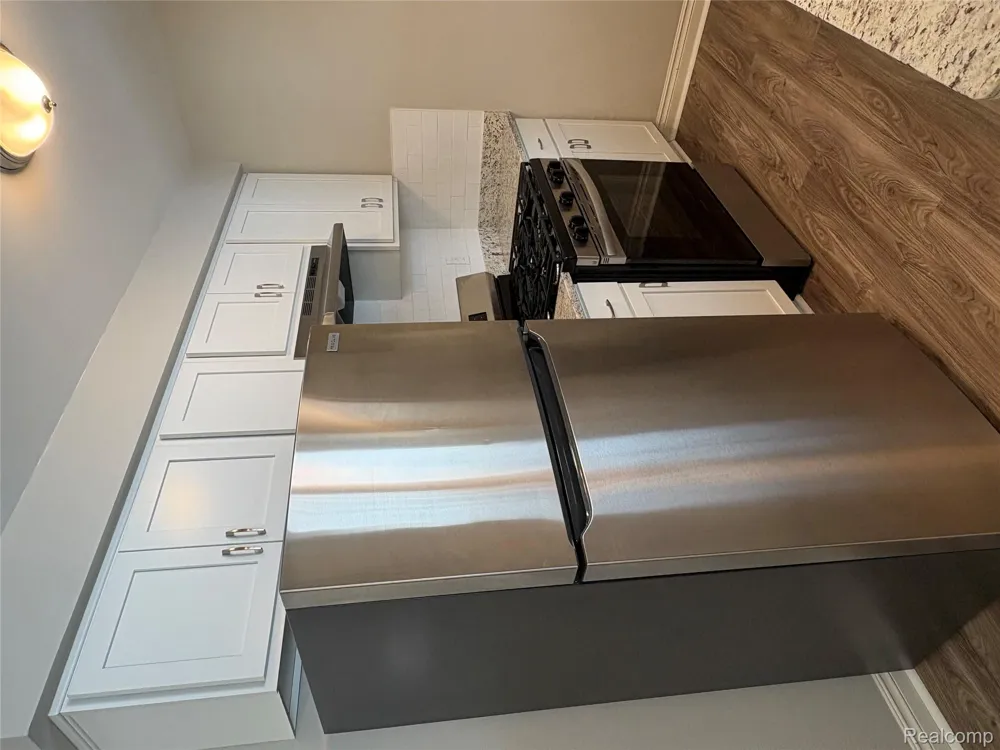 36247 HATHAWAY STREET #2 New Baltimore City, MI 48047