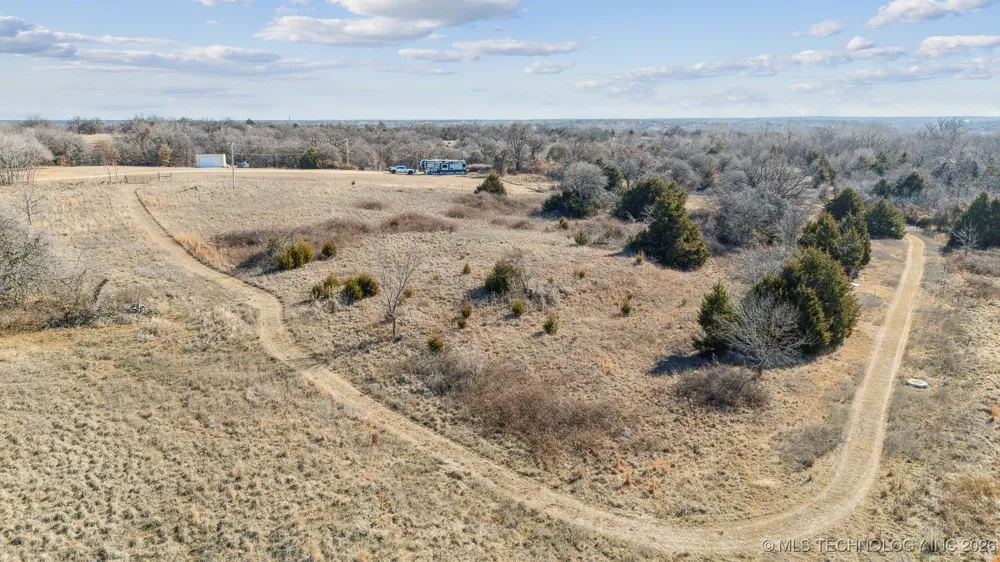 4200 E I-35 Highway Edmond, OK 73013