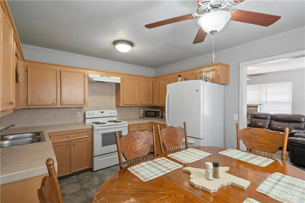 6505 E Business Hwy 83 Highway Rio Grande City, TX 78547