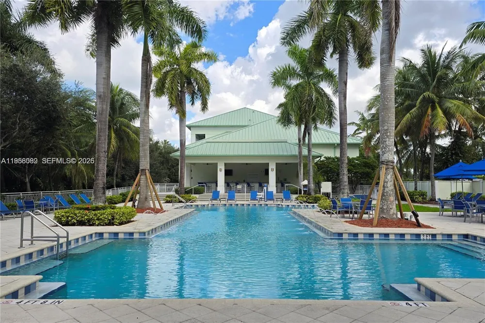 5300 NW 87th Ave #1209 Doral, FL 33178