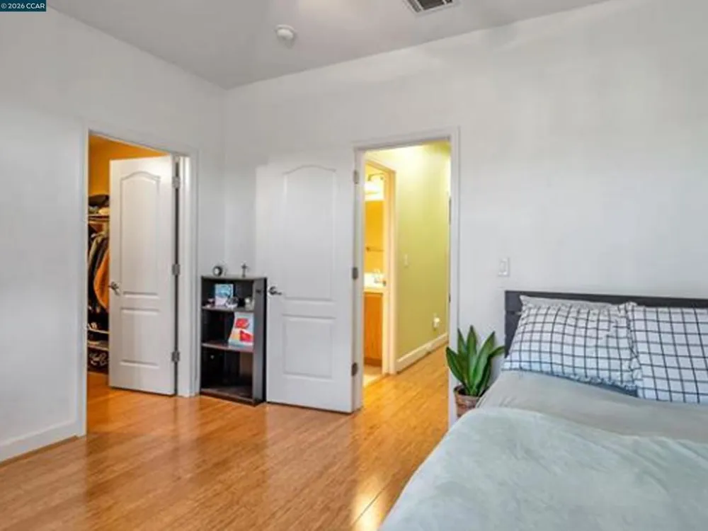 2036 SERRA LN Hercules, CA 94547