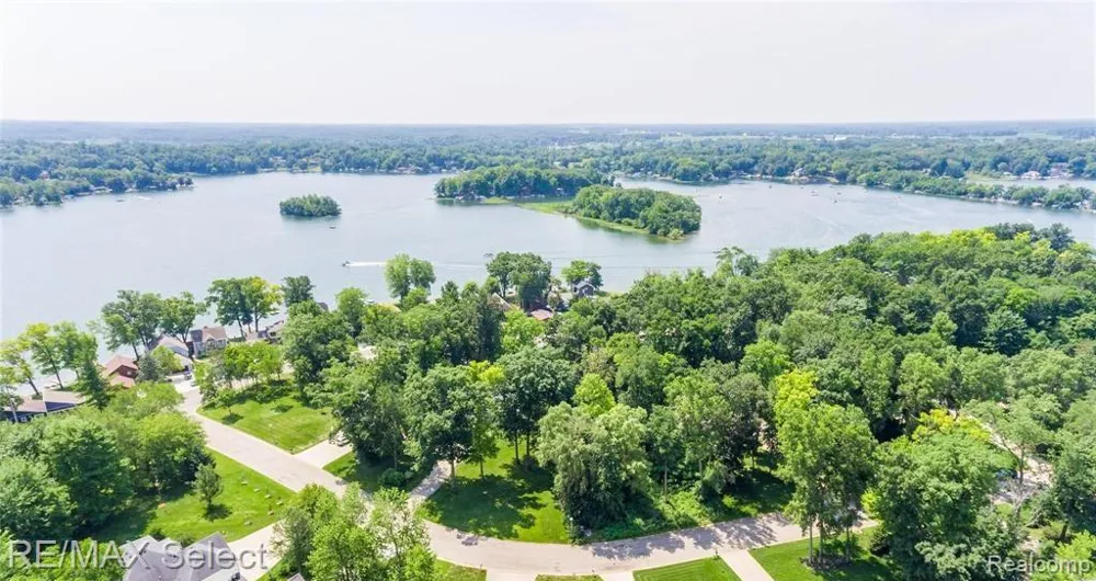 Kovacs Drive Argentine Township, MI 48451