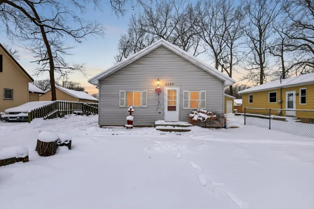 3757 Michael Avenue SW