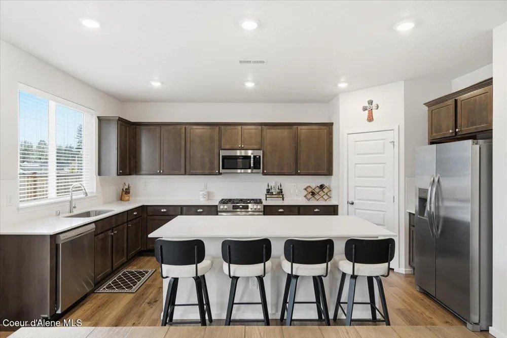 457 E Burdock Loop Hayden, ID 83835