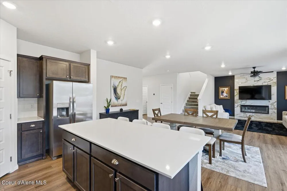 457 E Burdock Loop Hayden, ID 83835