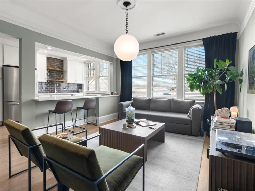 301 10th Street NE #15