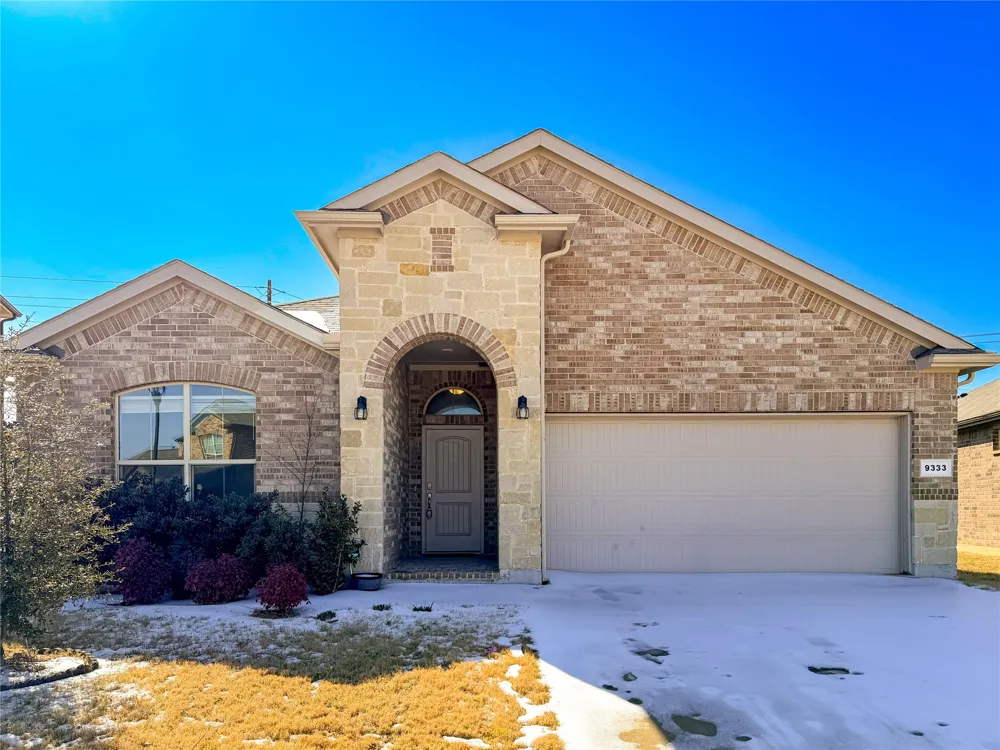 9333 Belle River Trail