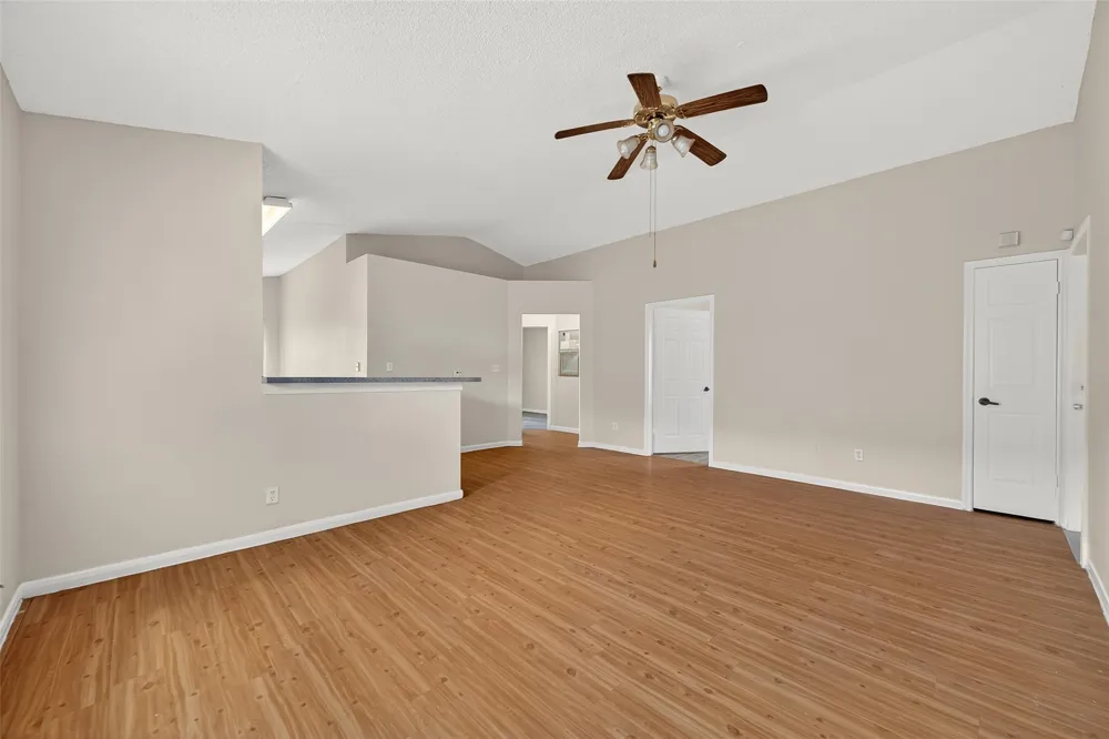 15885 Ridgecroft Road