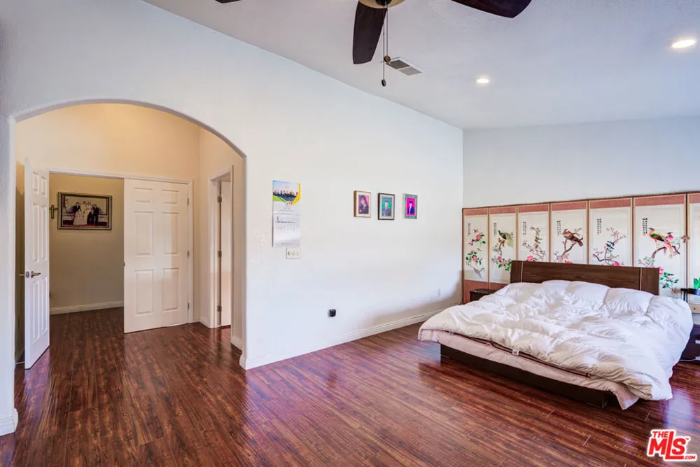 10424 Santa Fe Fire Road Lucerne Valley, CA 92356