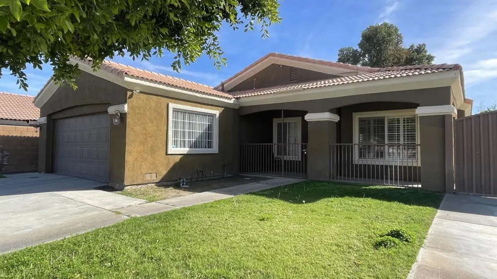 82387 Painted Canyon Avenue