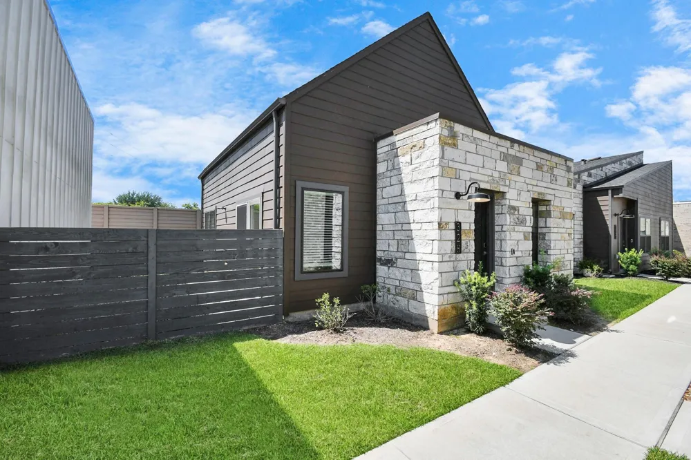 23823 Cumberland Ridge Street #331