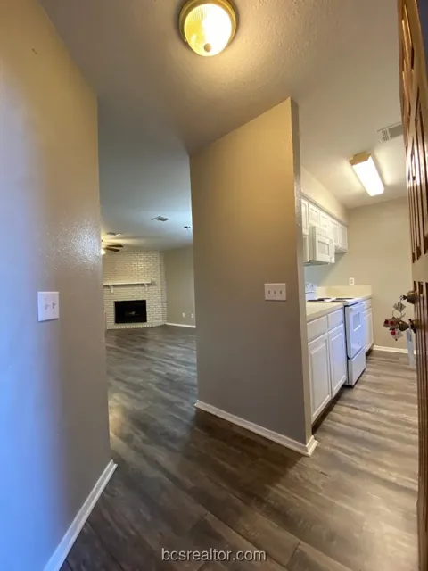 1305 W Villa Maria Road #E202